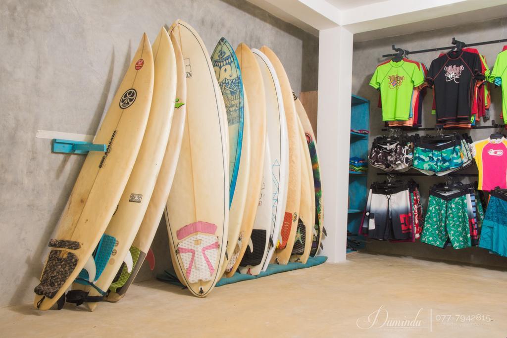 Cheeky Monkey Surf Camp Ξενοδοχείο Weligama Εξωτερικό φωτογραφία