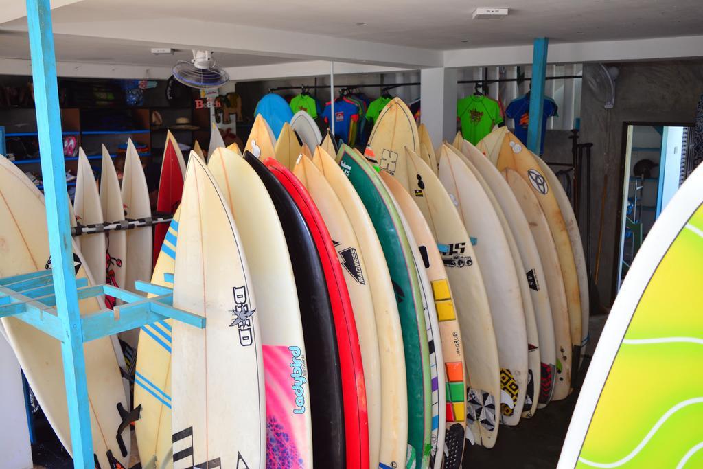 Cheeky Monkey Surf Camp Ξενοδοχείο Weligama Εξωτερικό φωτογραφία